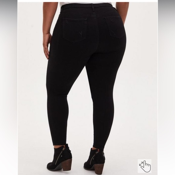 Torrid Sky High Skinny Premium Stretch High-Rise Jean With Distressing - Picture 14 of 14